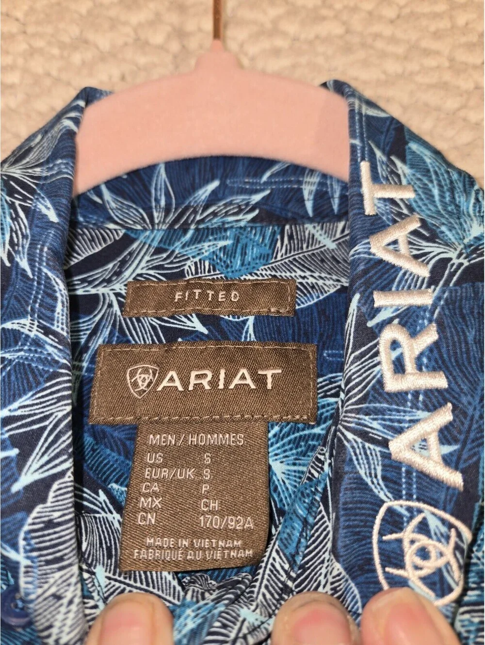ariat shirts for men small Team Hugo Fitted Tropical Embroidered Spellout Teal